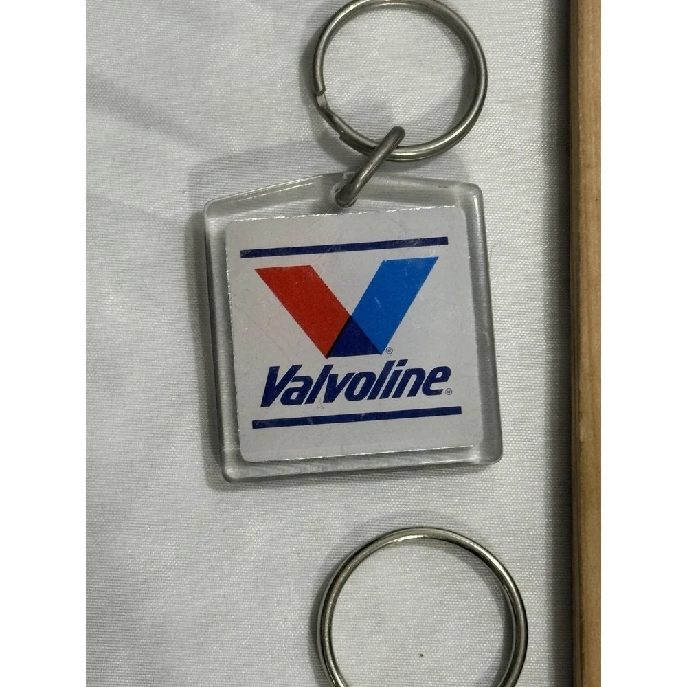 Vintage‎ Gas/Oil/Racing Advertising Keychains